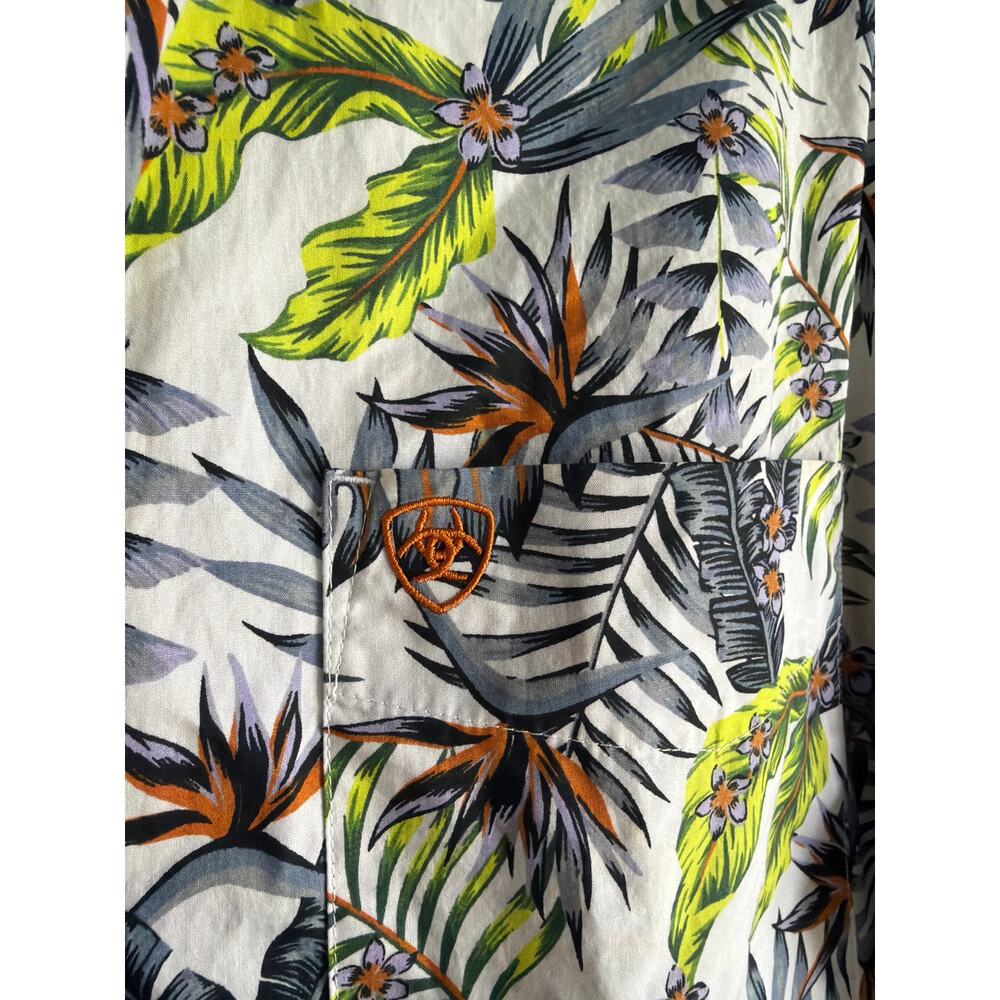 Ariat Tropical Print Button Shirt L Resort Coastal Vacation Style - Picture 5 of 5